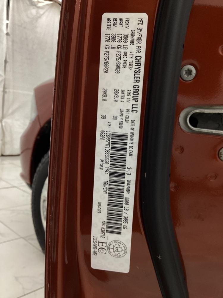 RAM 1500 4WD Crew Cab 140.5" Sport 2013