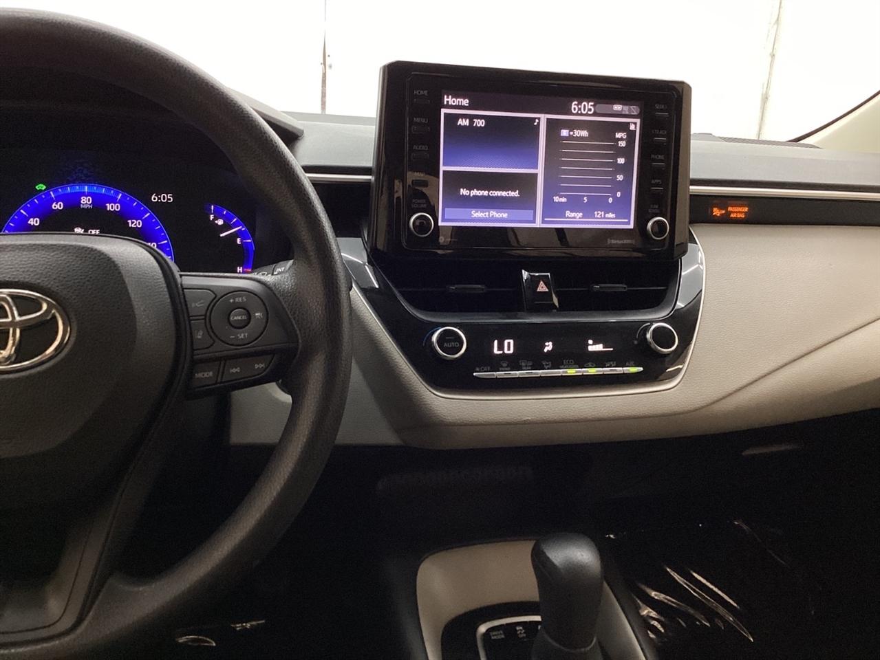 Toyota Corolla Hybrid LE CVT (Natl) 2022