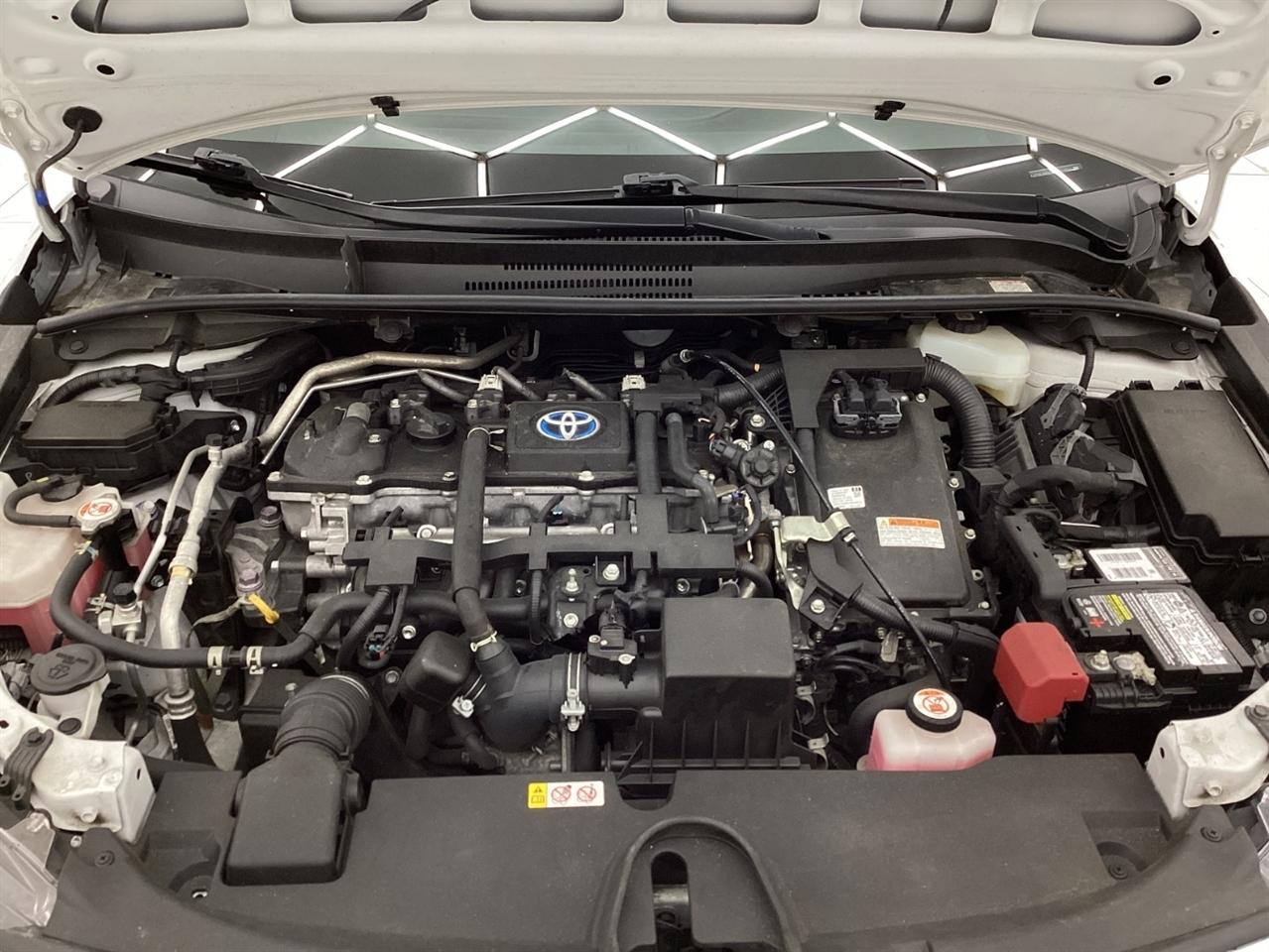 Toyota Corolla Hybrid LE CVT (Natl) 2022