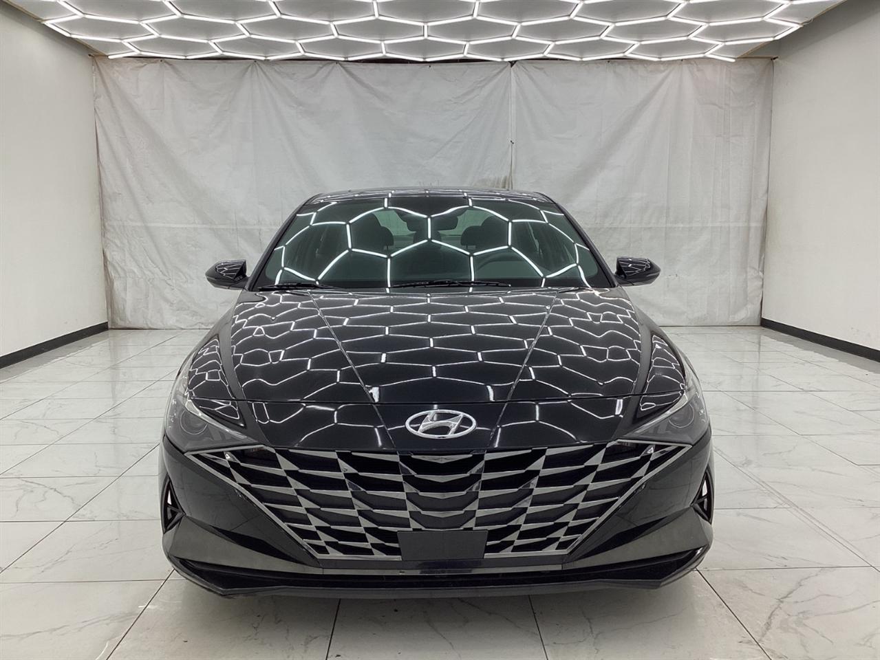 Hyundai Elantra SEL IVT 2021