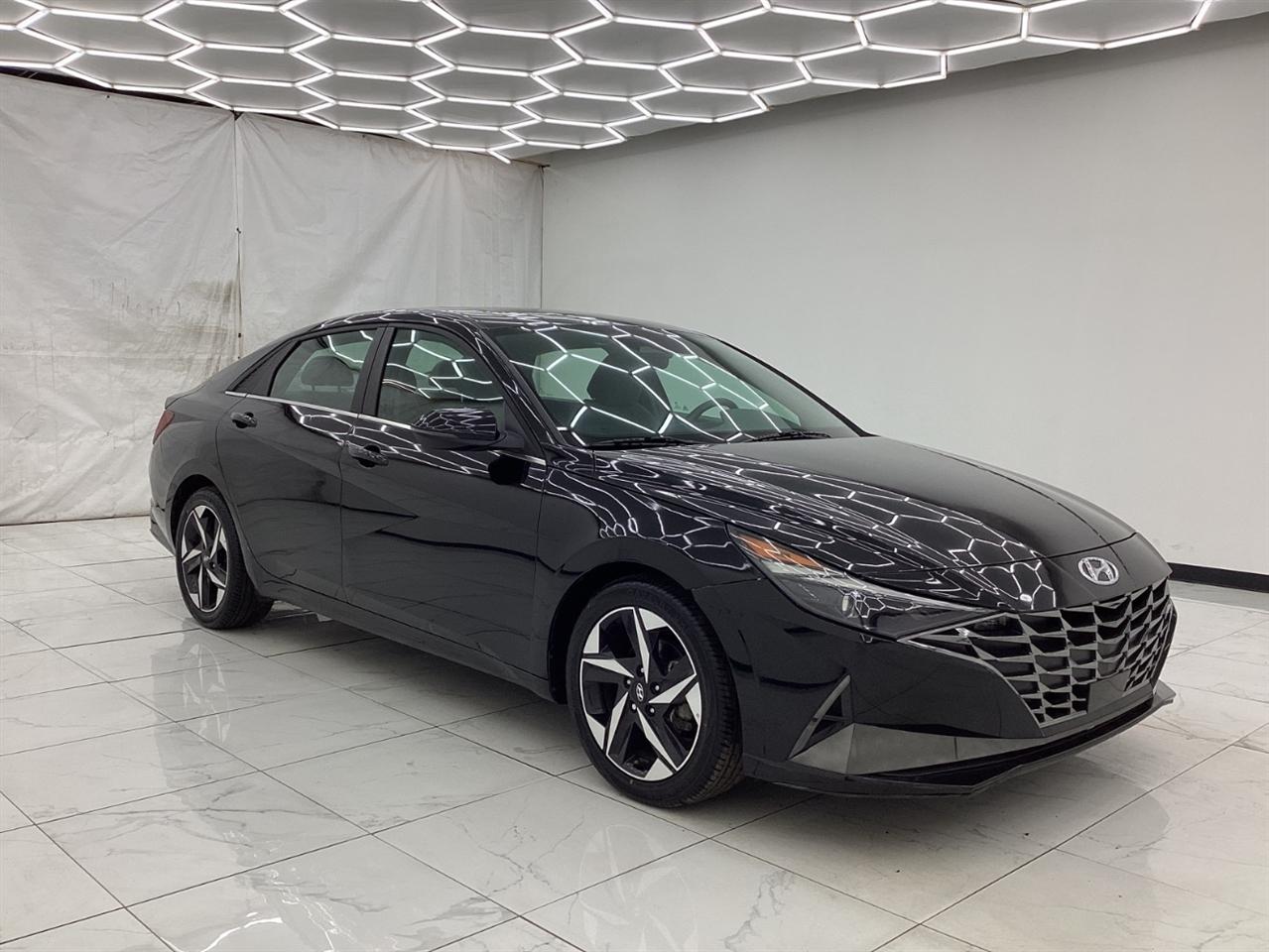 Hyundai Elantra SEL IVT 2021