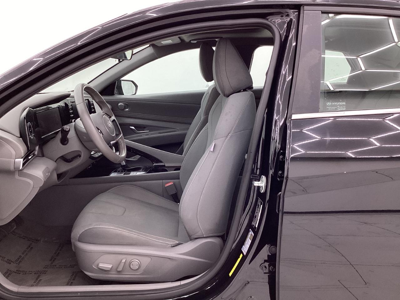 Hyundai Elantra SEL IVT 2021