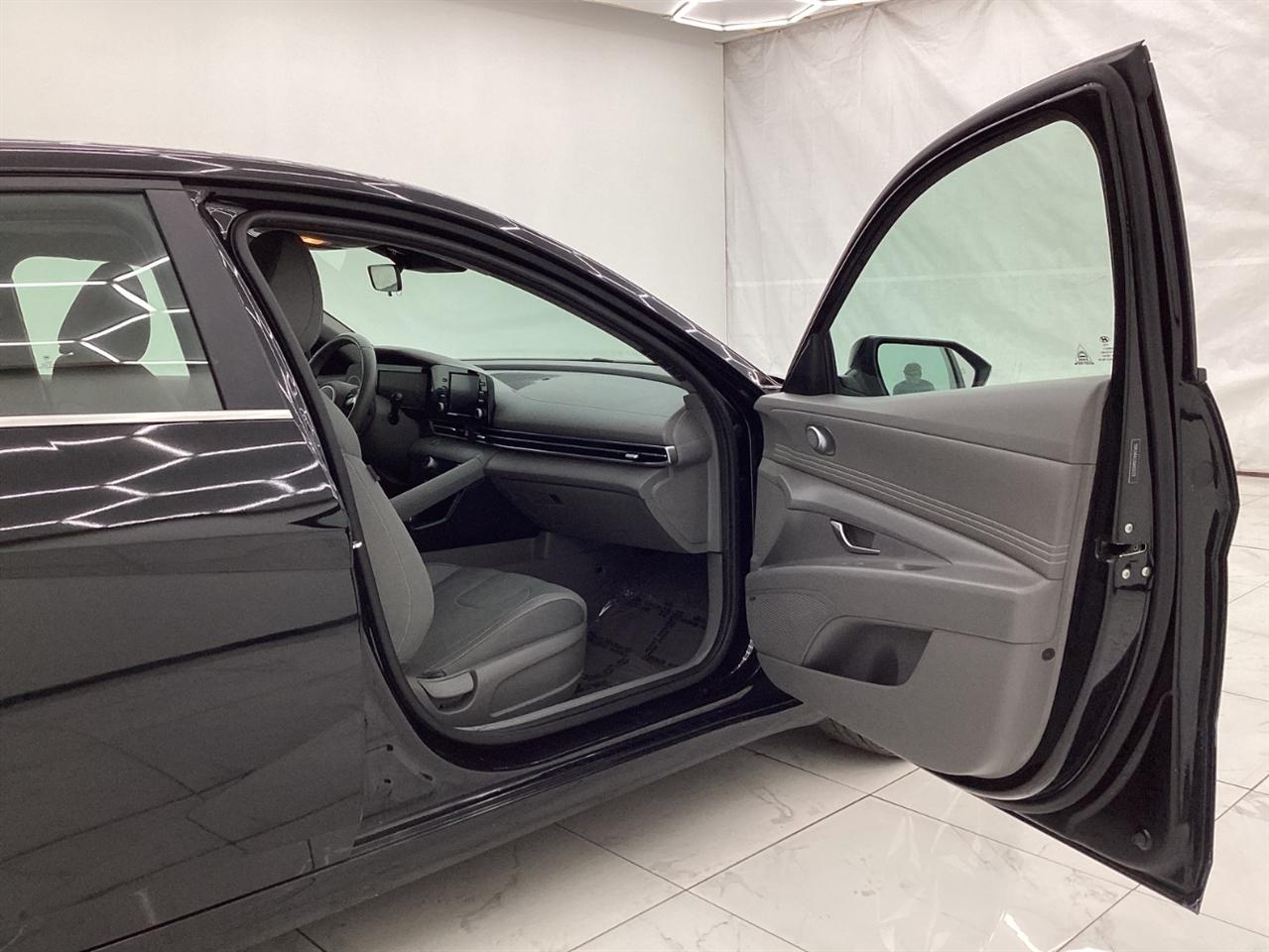 Hyundai Elantra SEL IVT 2021