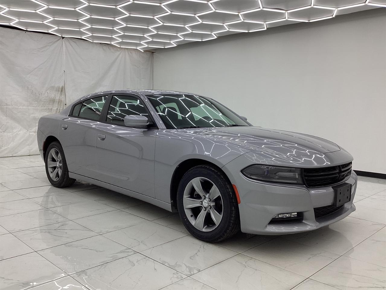 Dodge Charger 4dr Sdn SXT RWD 2015