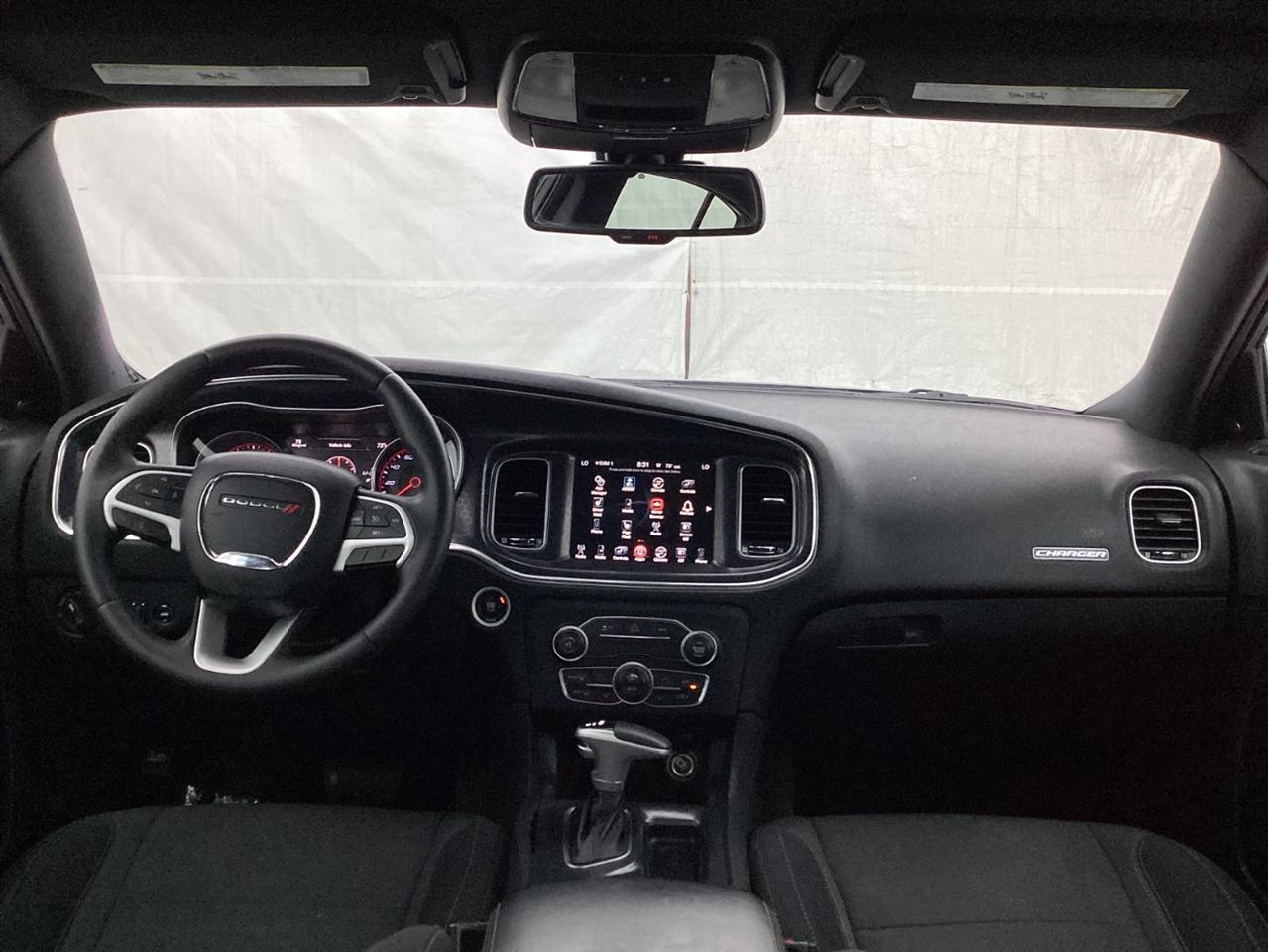 Dodge Charger 4dr Sdn SXT RWD 2015