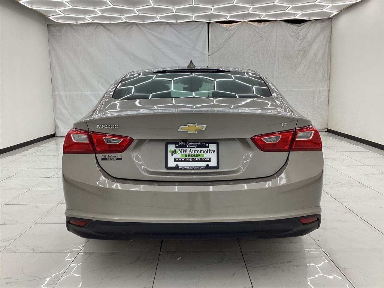 Chevrolet Malibu 4dr Sdn 1LT 2023