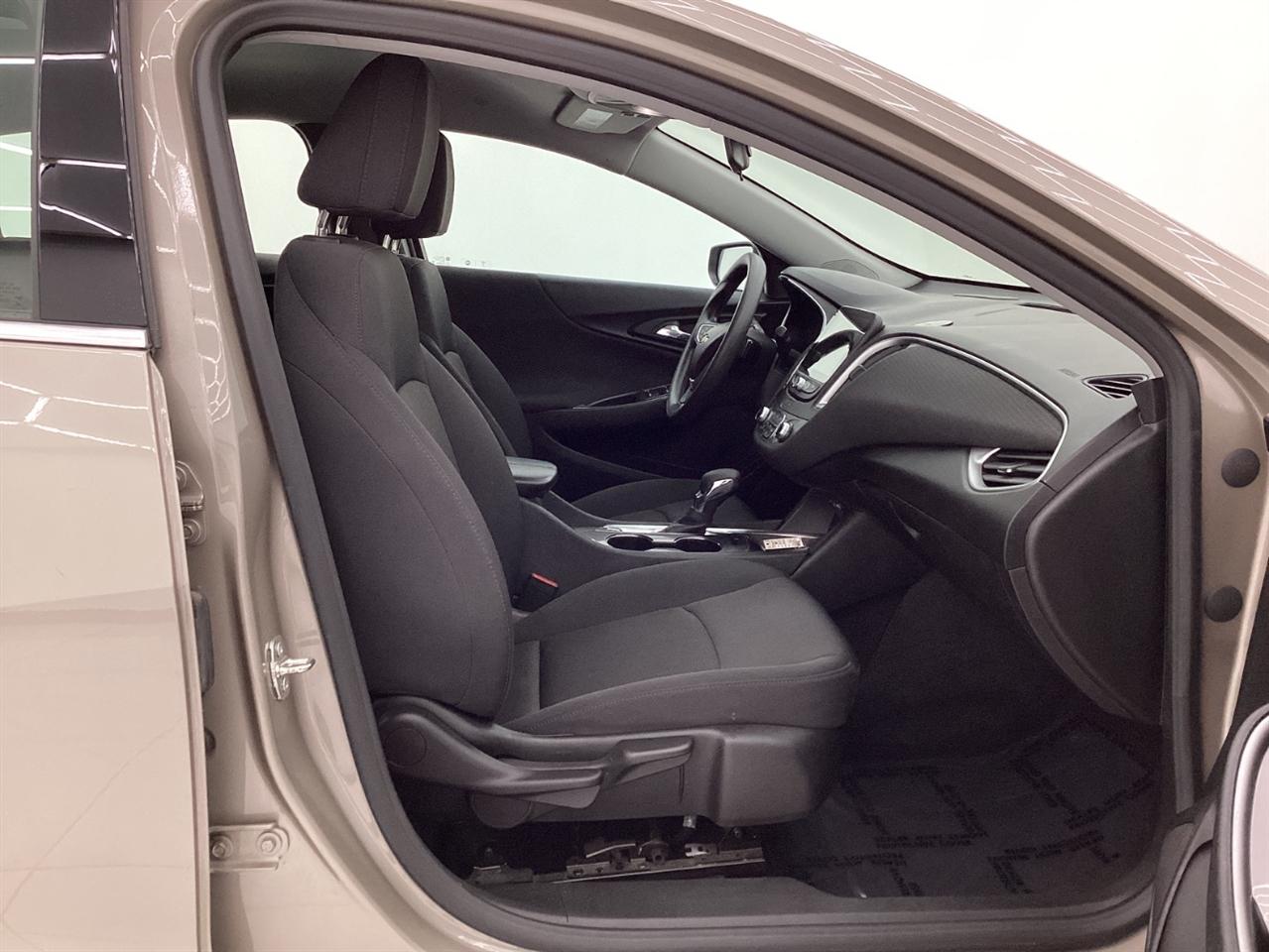 Chevrolet Malibu 4dr Sdn 1LT 2023