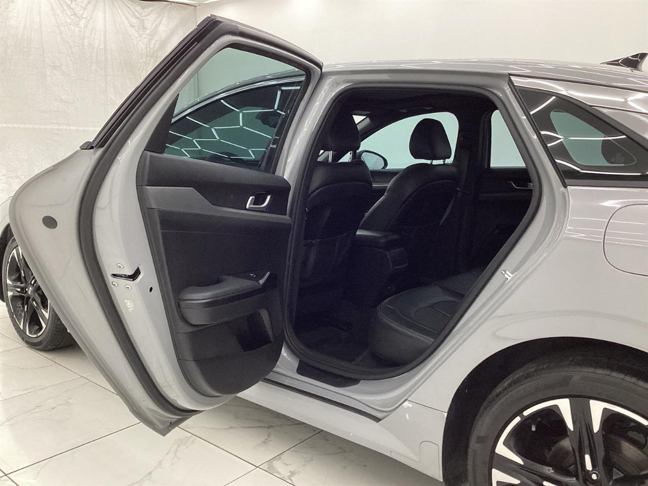 Kia K5 GT-Line Auto FWD 2021