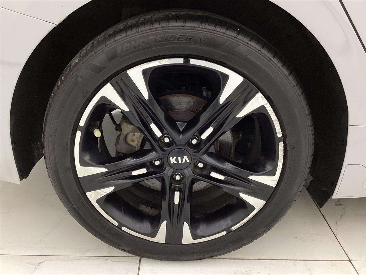 Kia K5 GT-Line Auto FWD 2021