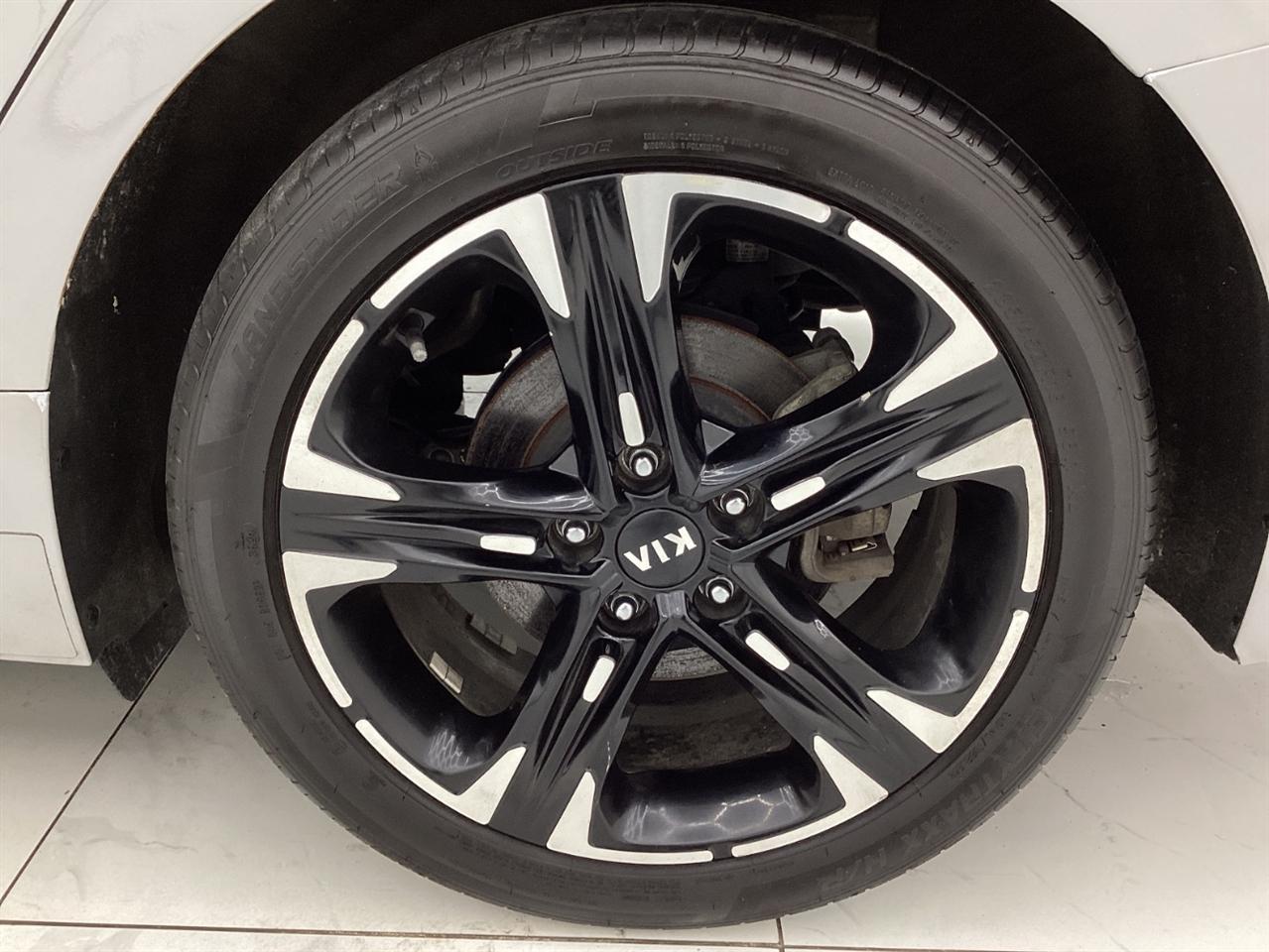 Kia K5 GT-Line Auto FWD 2021