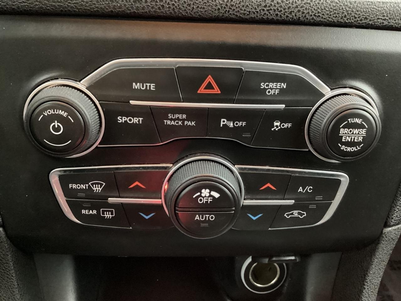 Dodge Charger R/T RWD 2019