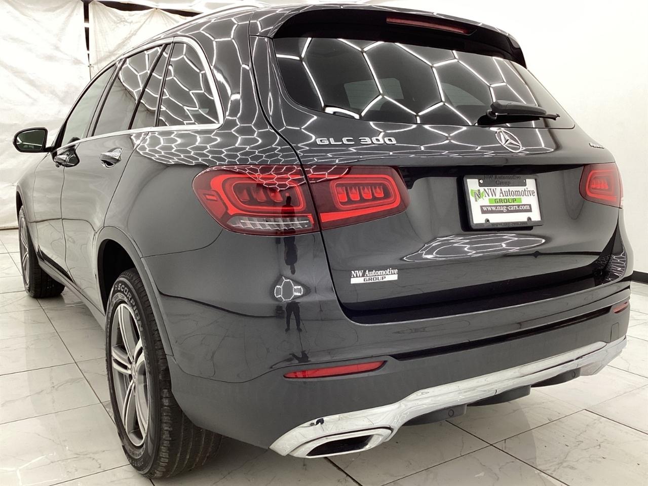 Mercedes-Benz GLC GLC 300 4MATIC SUV 2020