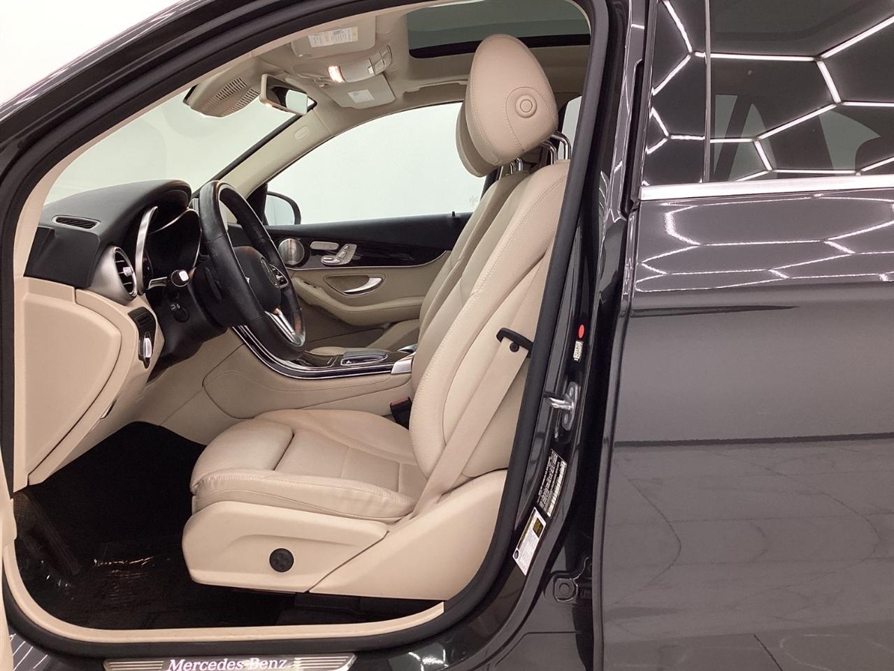 Mercedes-Benz GLC GLC 300 4MATIC SUV 2020