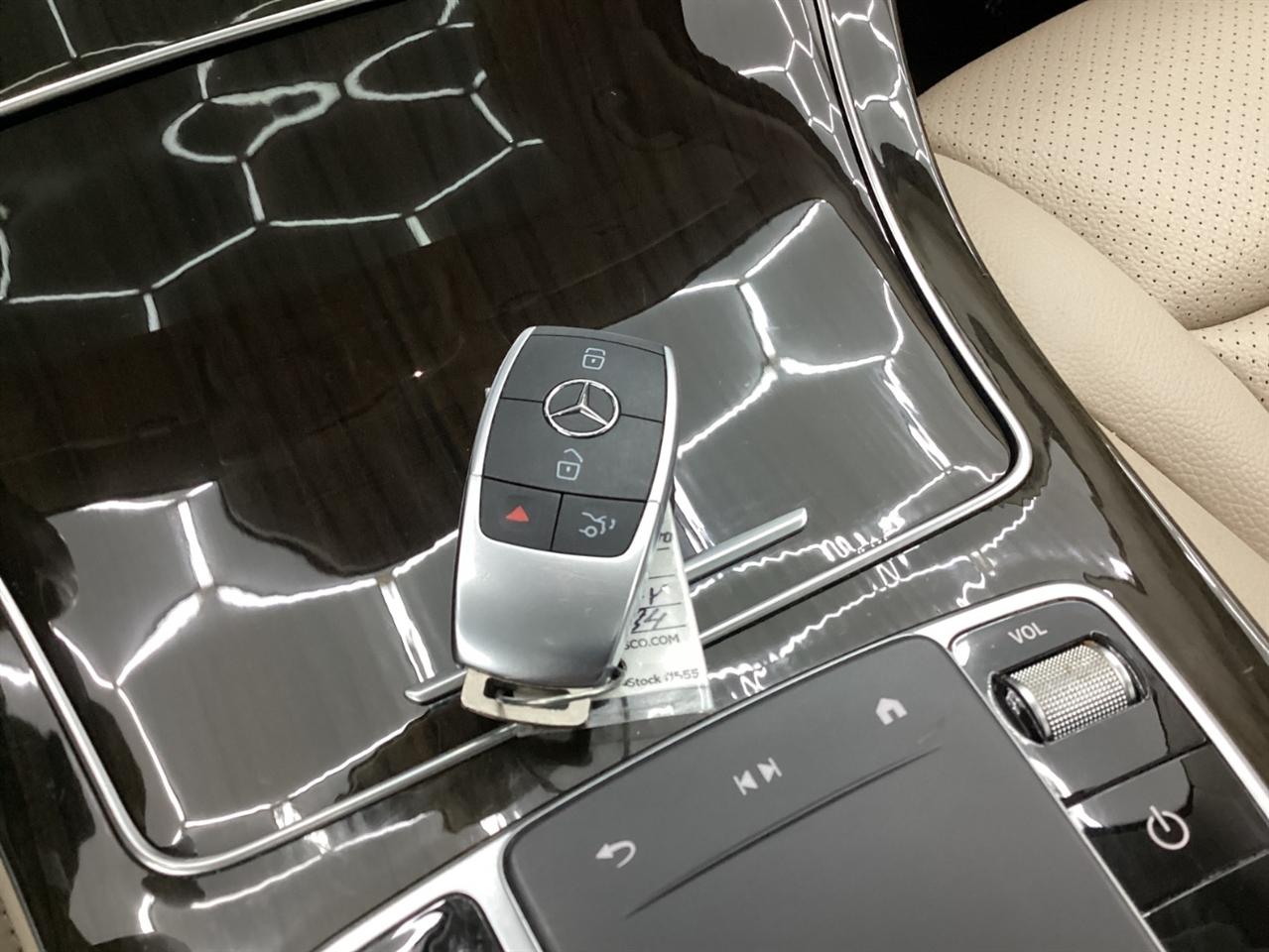 Mercedes-Benz GLC GLC 300 4MATIC SUV 2020