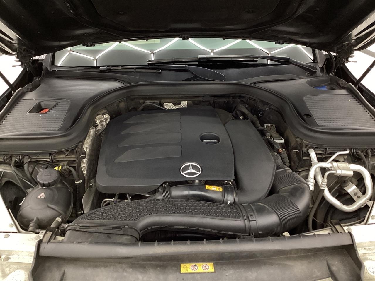 Mercedes-Benz GLC GLC 300 4MATIC SUV 2020