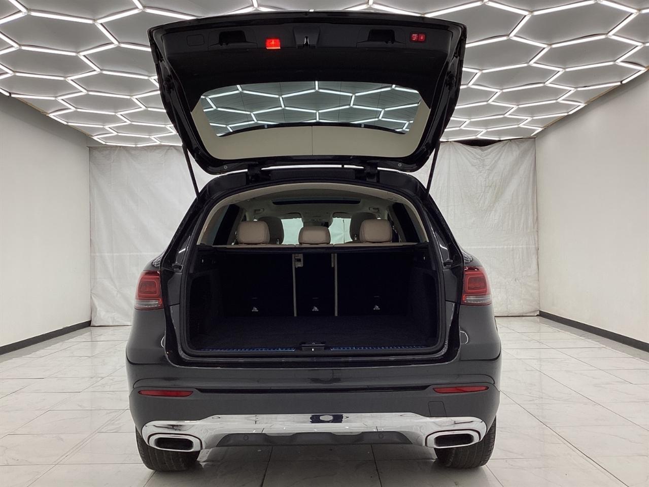 Mercedes-Benz GLC GLC 300 4MATIC SUV 2020