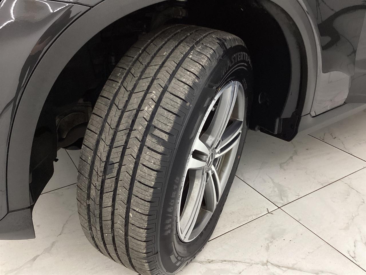 Mercedes-Benz GLC GLC 300 4MATIC SUV 2020