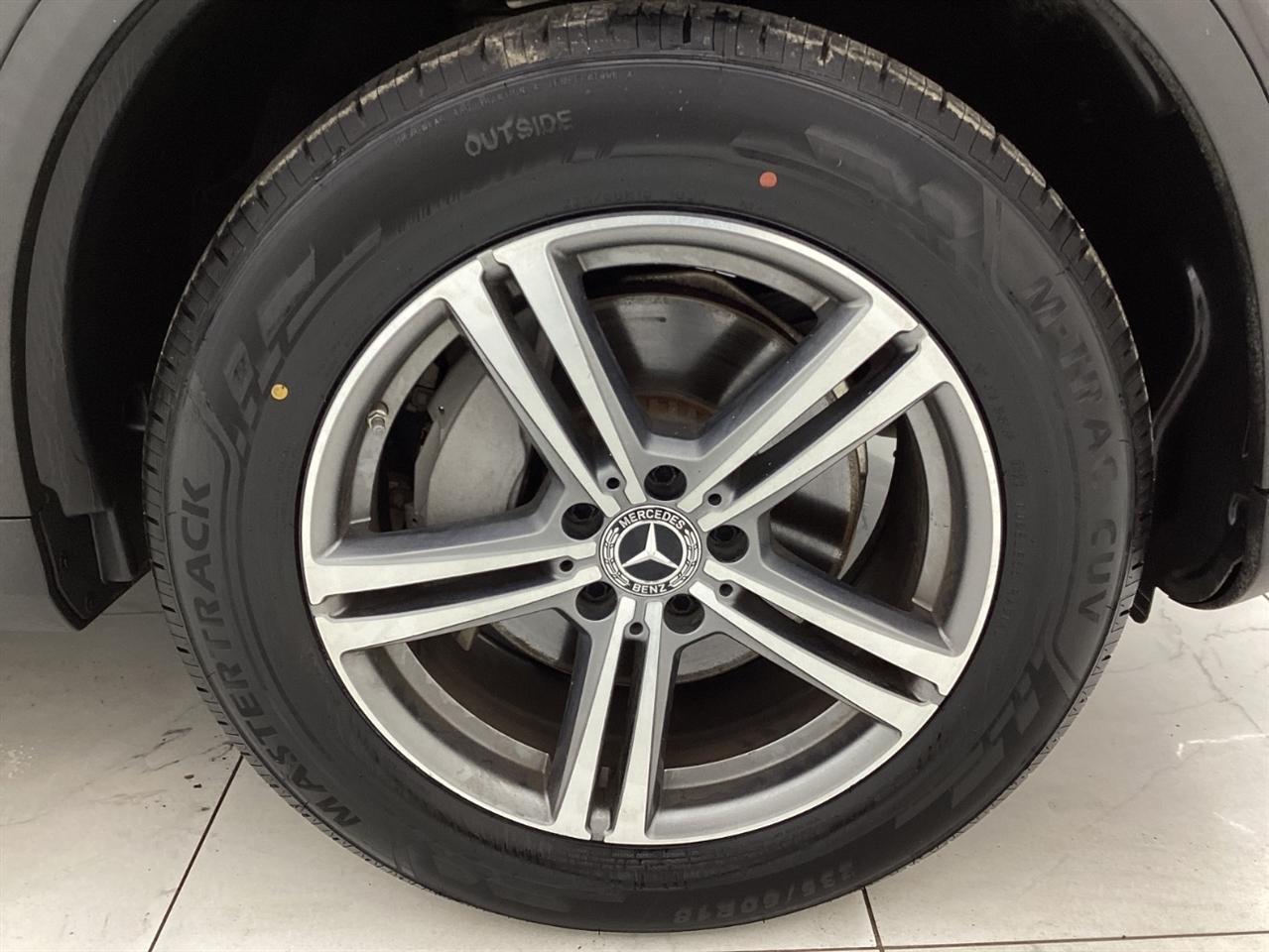 Mercedes-Benz GLC GLC 300 4MATIC SUV 2020