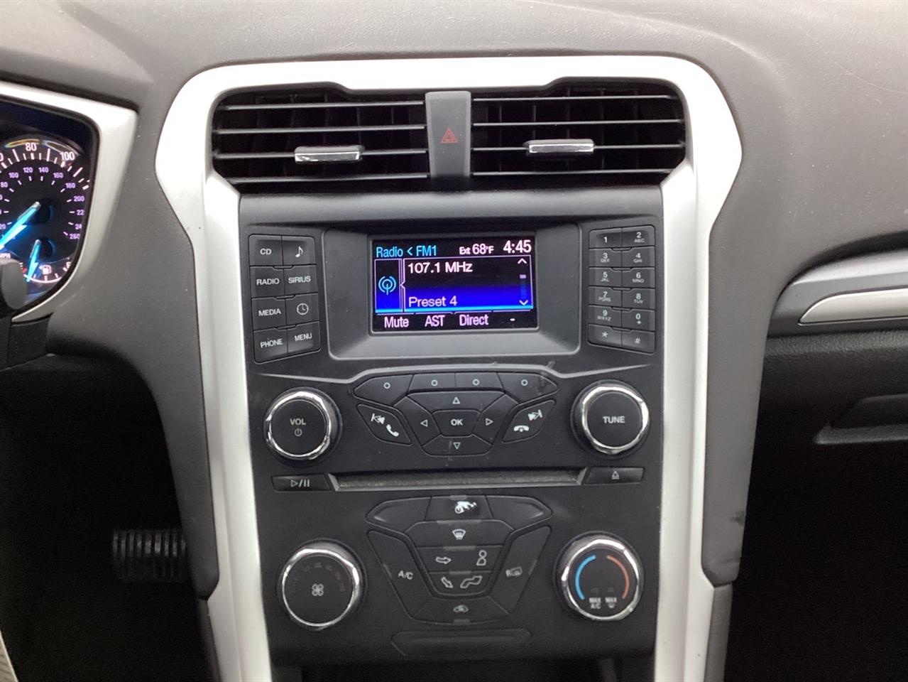 Ford Fusion 4dr Sdn S FWD 2013