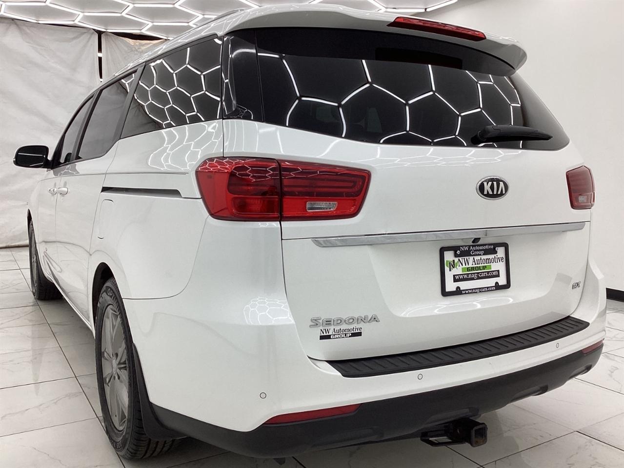 Kia Sedona EX FWD 2020