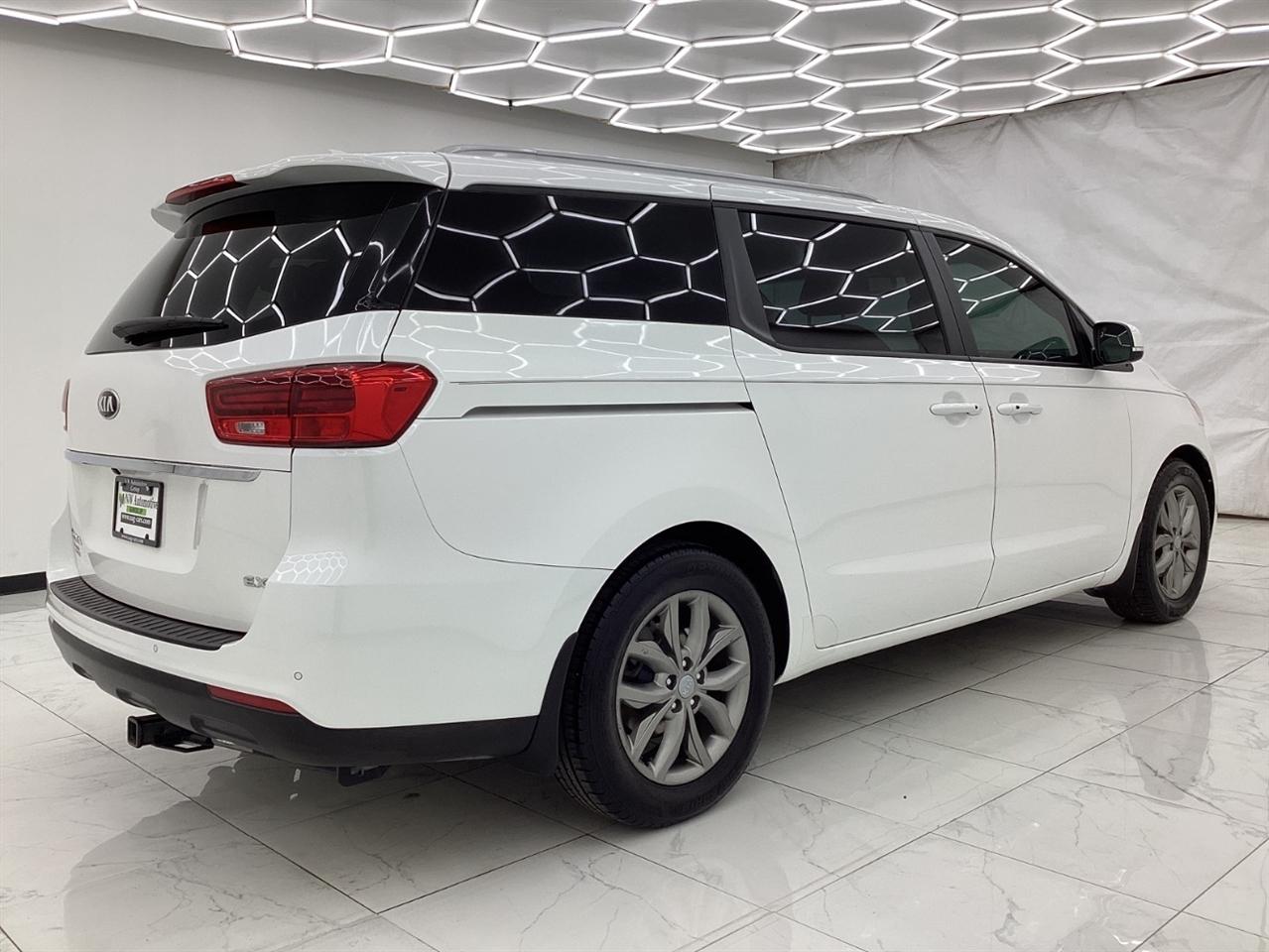 Kia Sedona EX FWD 2020