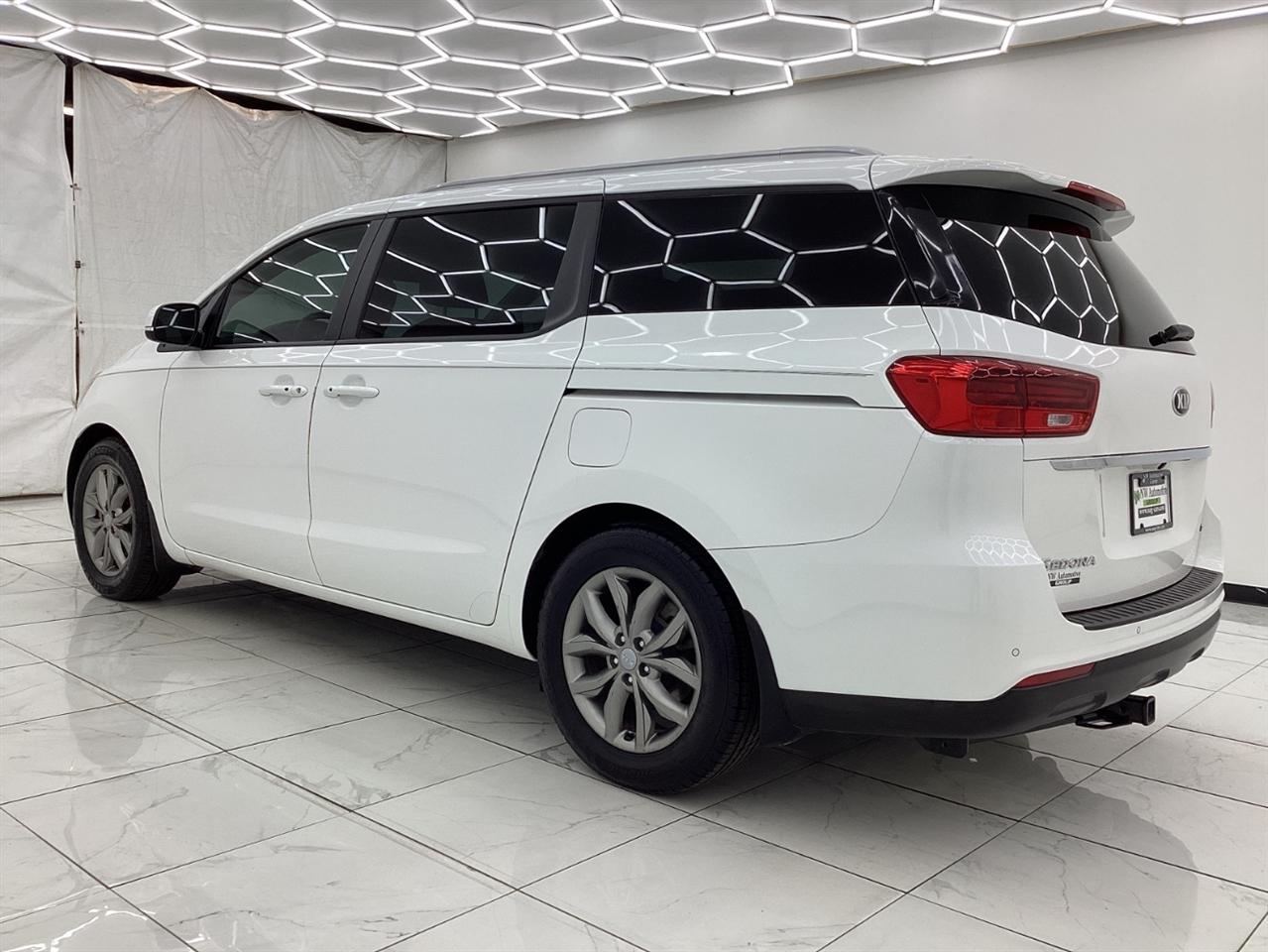 Kia Sedona EX FWD 2020
