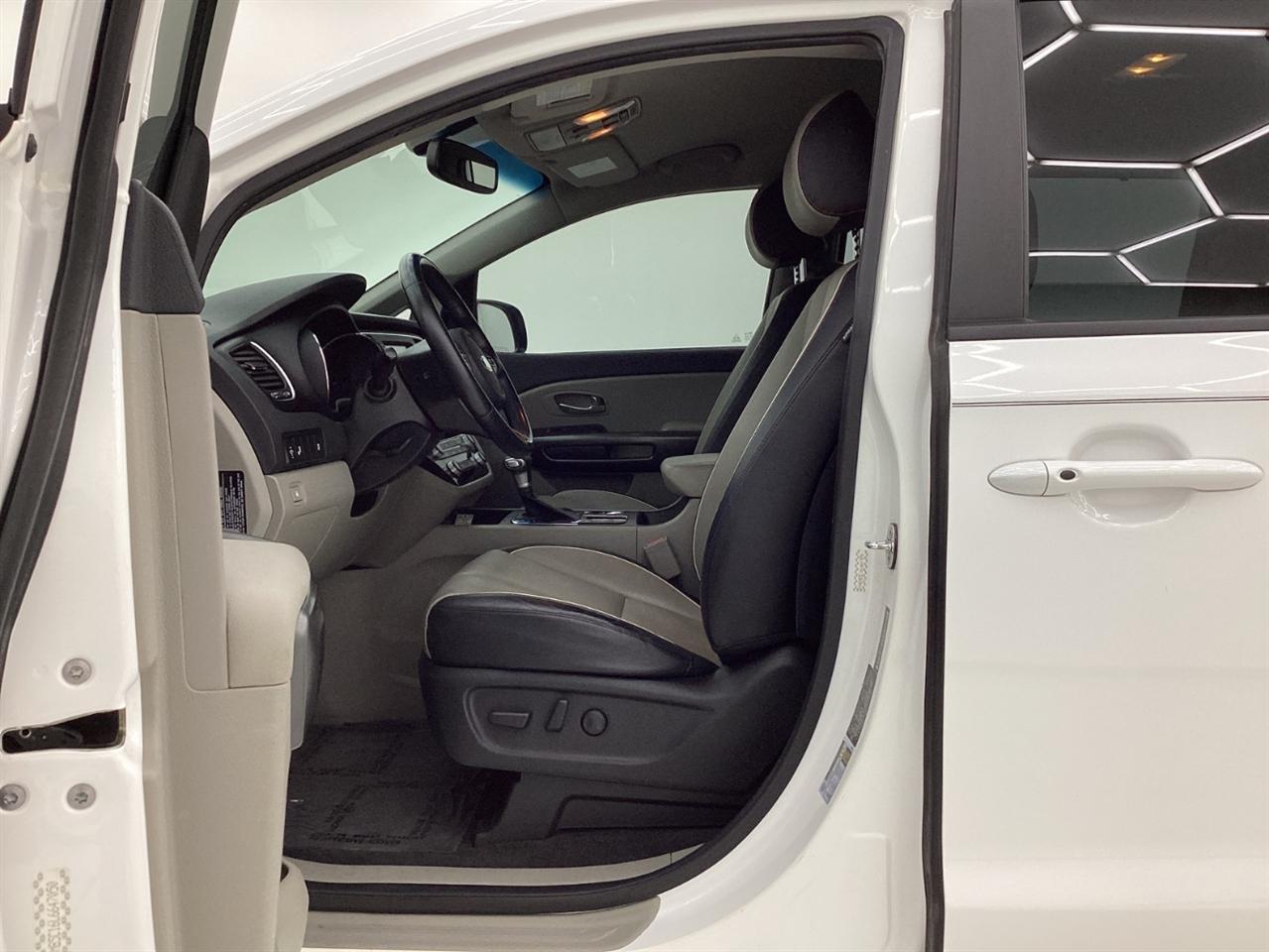 Kia Sedona EX FWD 2020