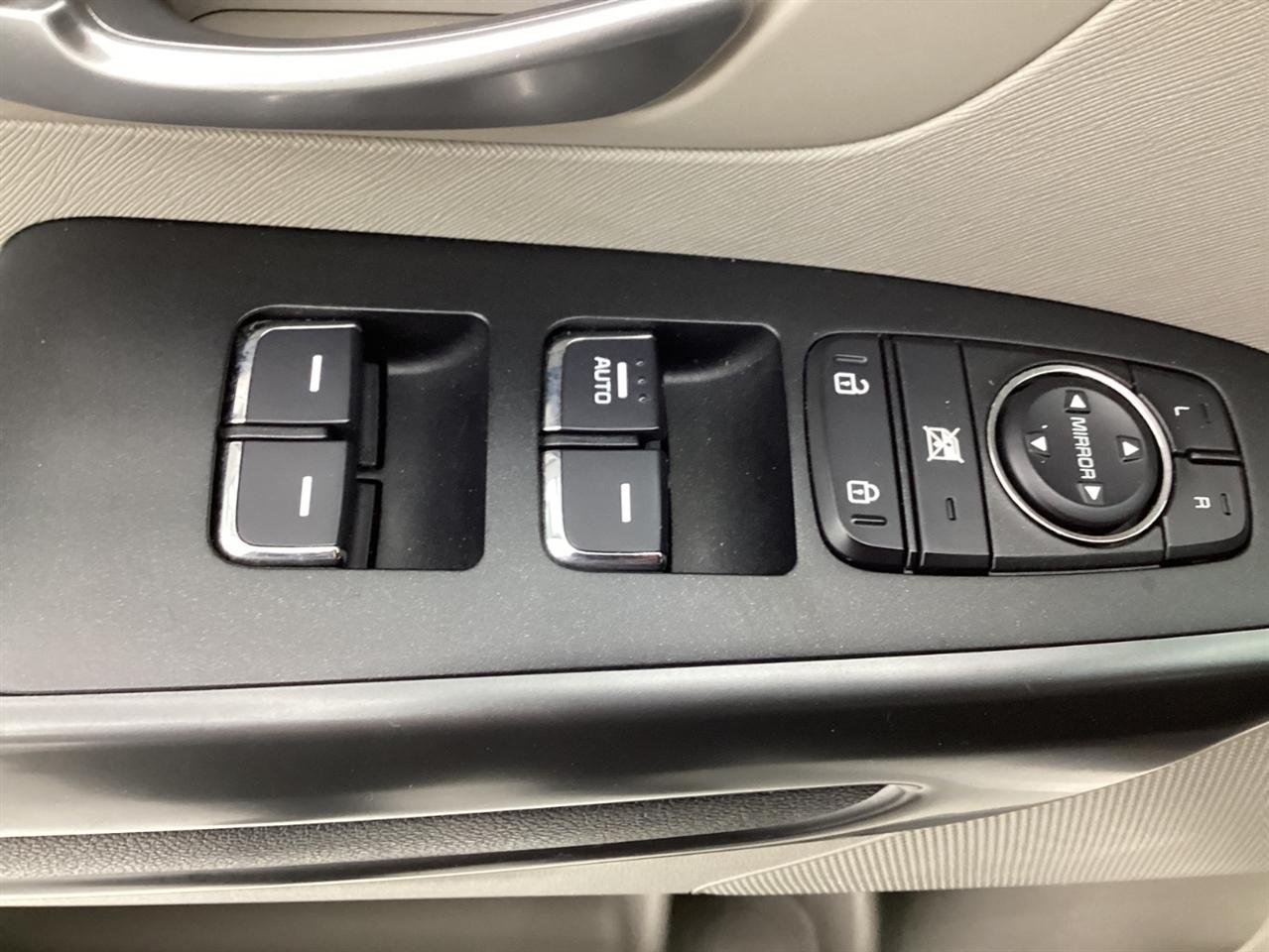 Kia Sedona EX FWD 2020