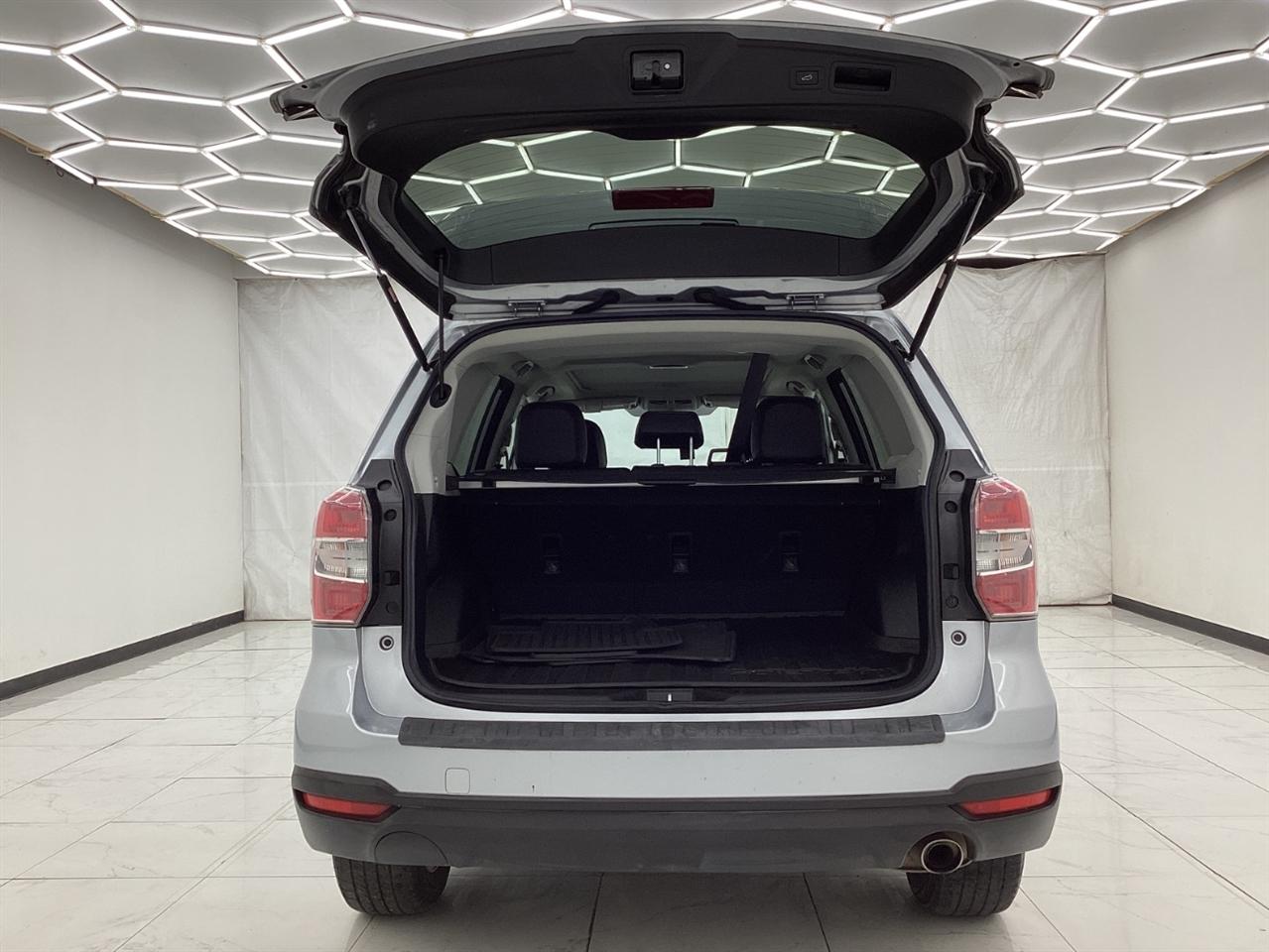 Subaru Forester 4dr Auto 2.5i Limited PZEV 2014