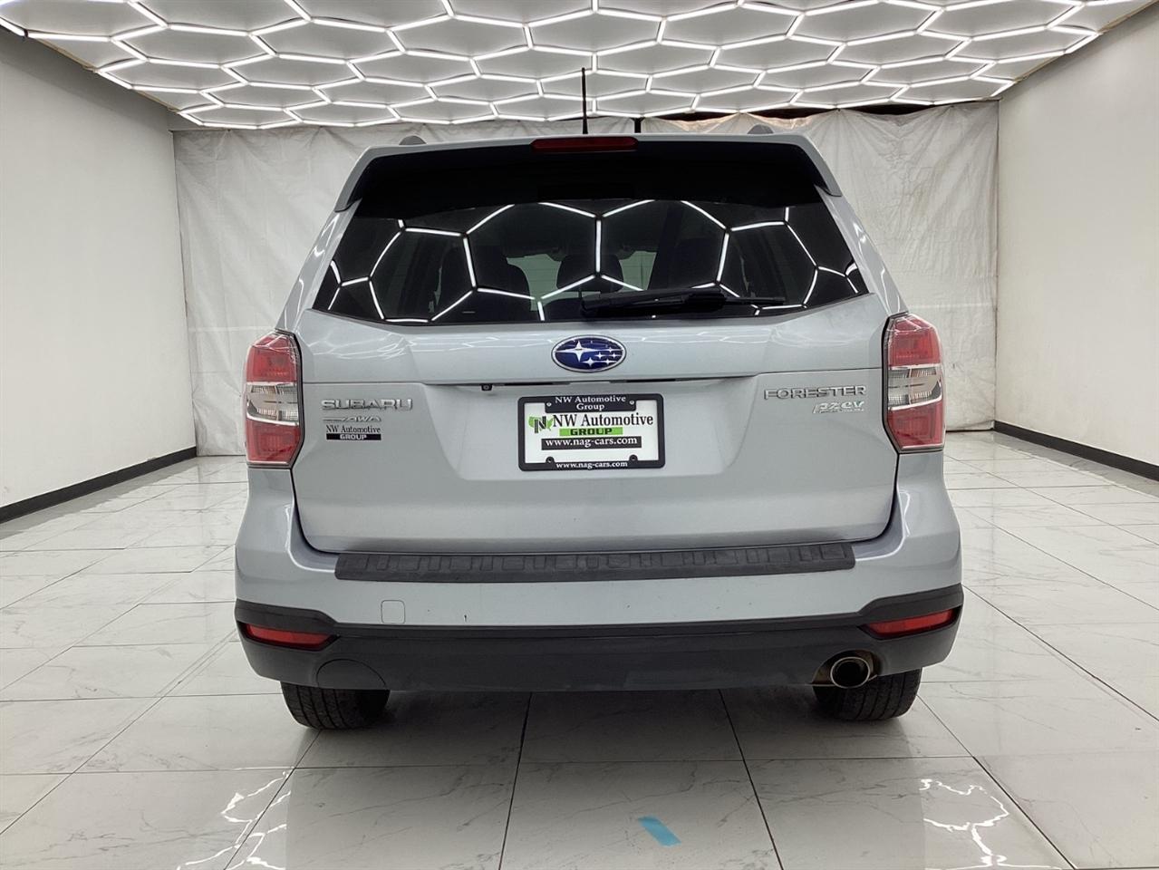 Subaru Forester 4dr Auto 2.5i Limited PZEV 2014
