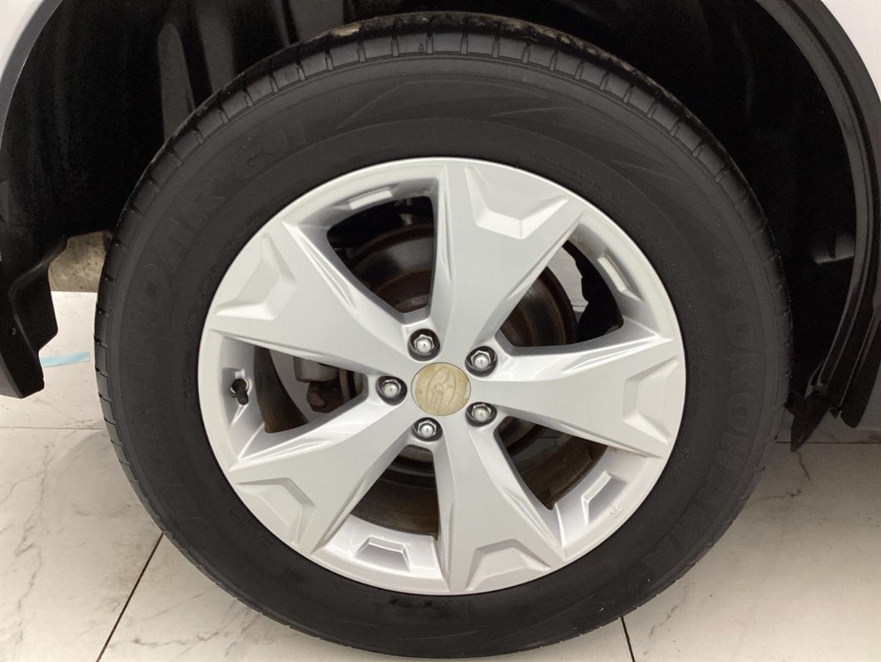 Subaru Forester 4dr Auto 2.5i Limited PZEV 2014