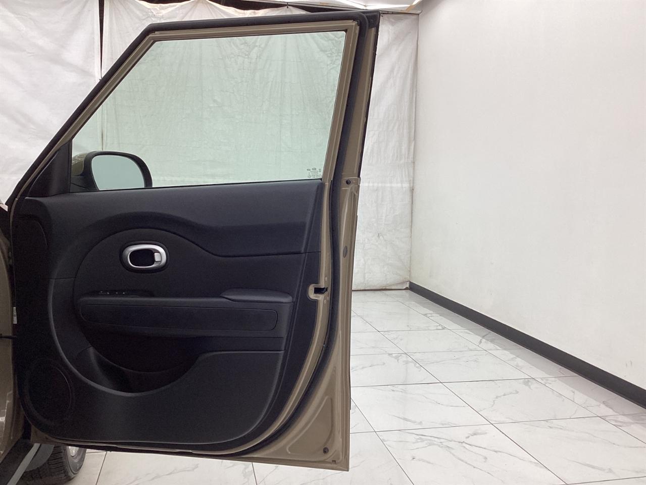 Kia Soul 5dr Wgn Auto + 2015