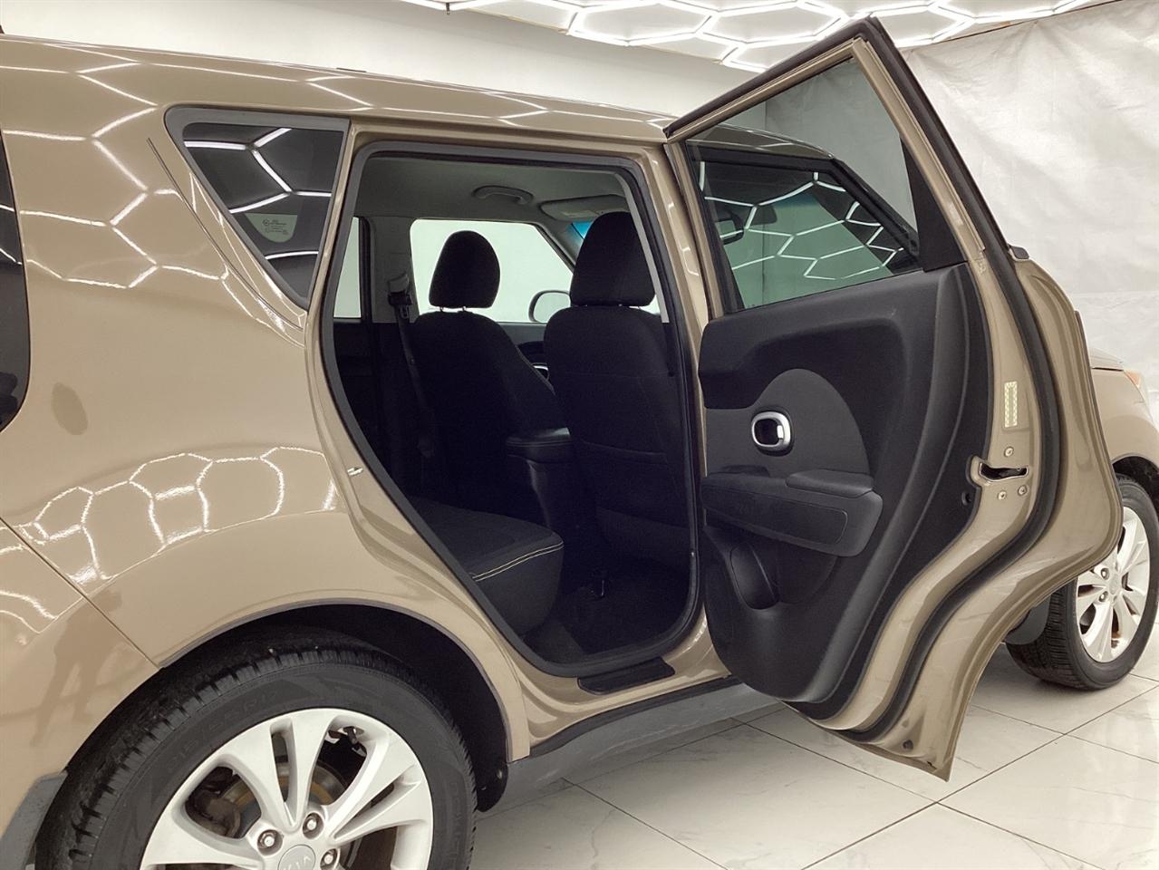 Kia Soul 5dr Wgn Auto + 2015