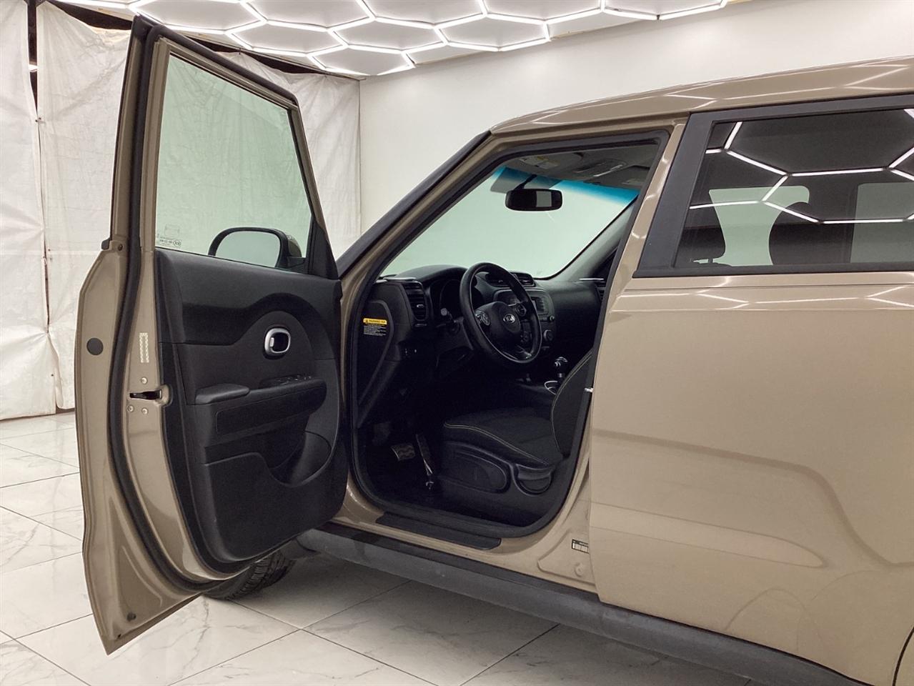 Kia Soul 5dr Wgn Auto + 2015