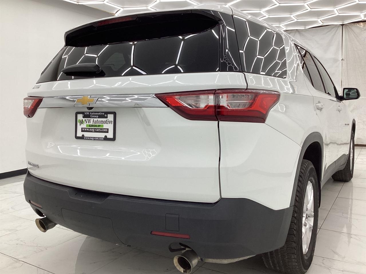 Chevrolet Traverse FWD 4dr LS w/1LS 2018