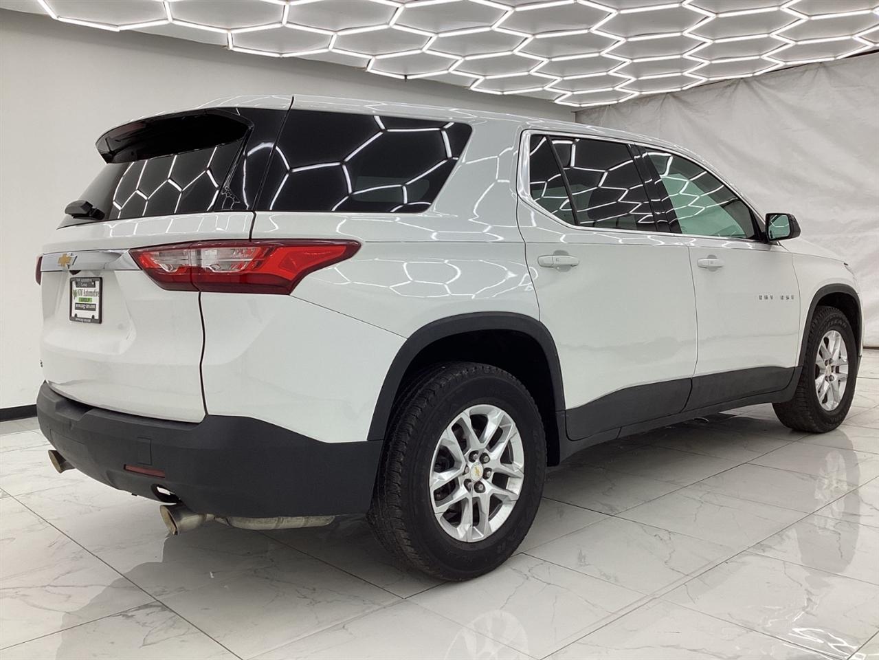 Chevrolet Traverse FWD 4dr LS w/1LS 2018