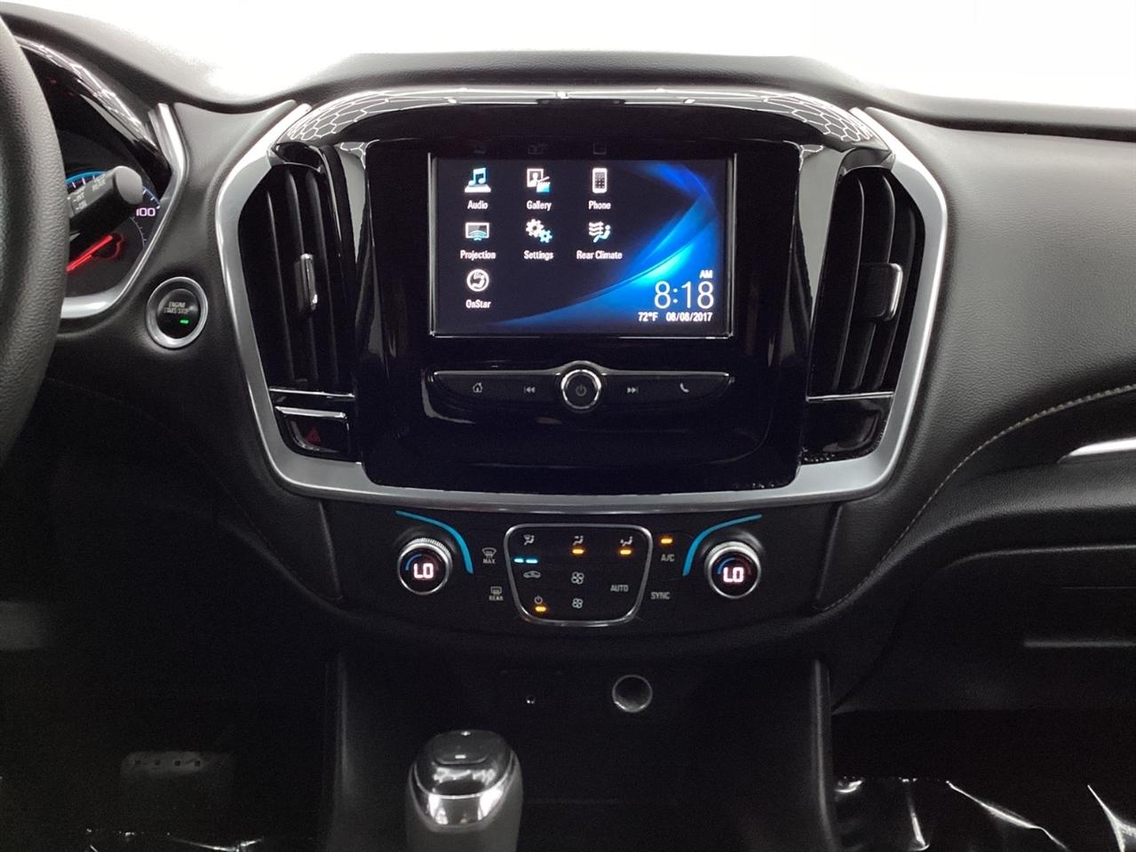 Chevrolet Traverse FWD 4dr LS w/1LS 2018