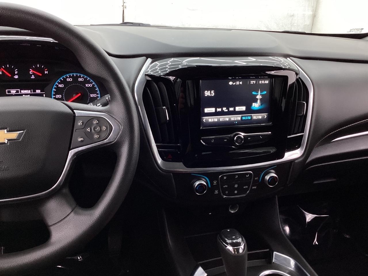 Chevrolet Traverse FWD 4dr LS w/1LS 2018