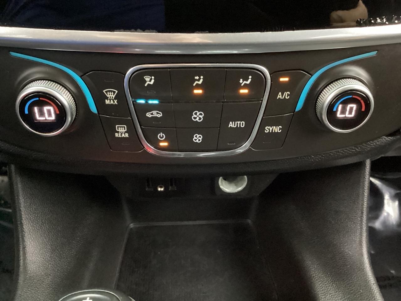 Chevrolet Traverse FWD 4dr LS w/1LS 2018