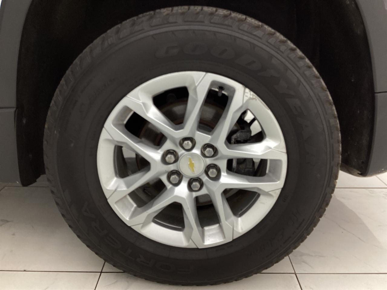 Chevrolet Traverse FWD 4dr LS w/1LS 2018