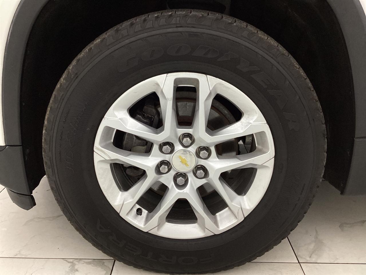 Chevrolet Traverse FWD 4dr LS w/1LS 2018