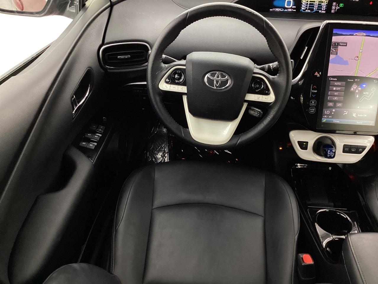 Toyota Prius Prime Advanced (Natl) 2017