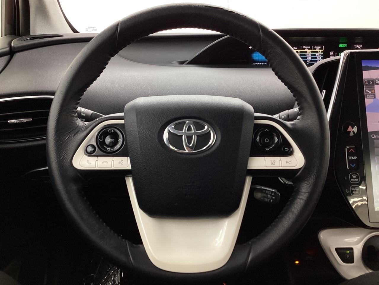 Toyota Prius Prime Advanced (Natl) 2017