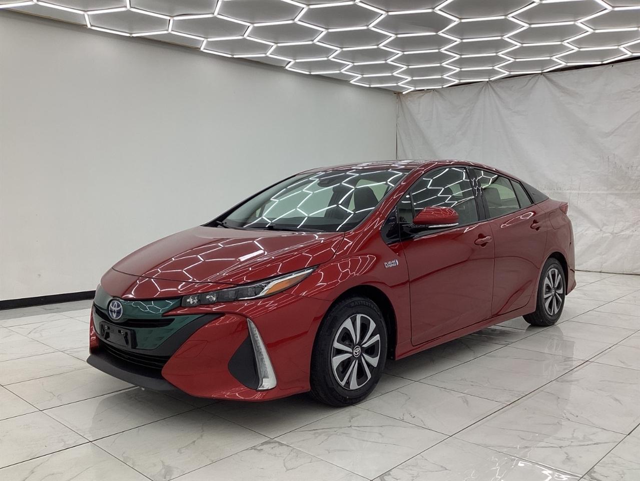 Toyota Prius Prime Advanced (Natl) 2017