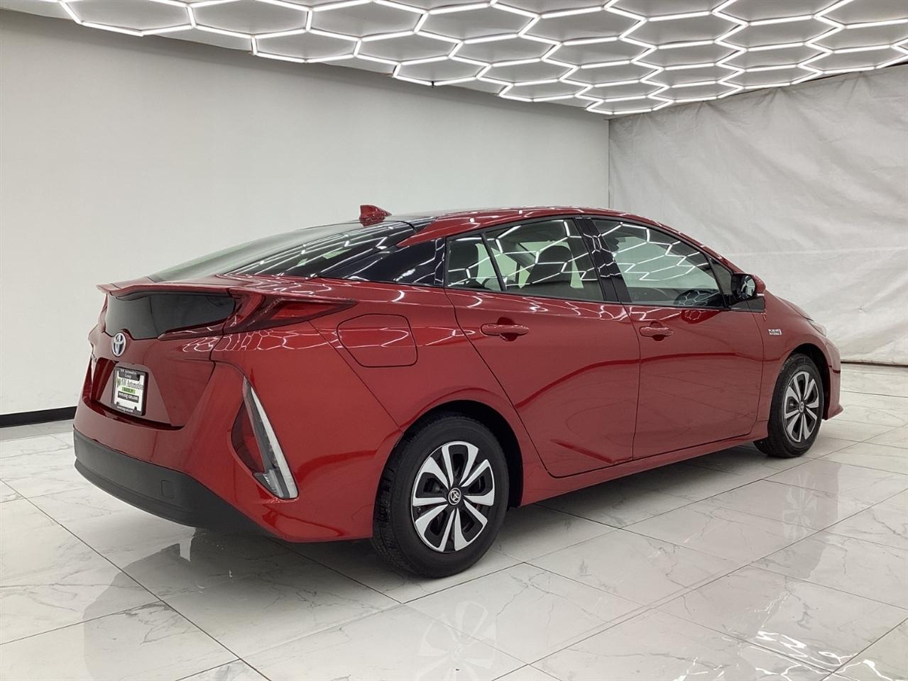 Toyota Prius Prime Advanced (Natl) 2017