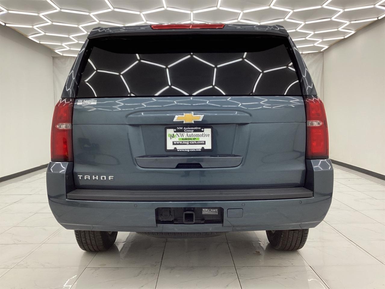 Chevrolet Tahoe 4WD 4dr LT 2020