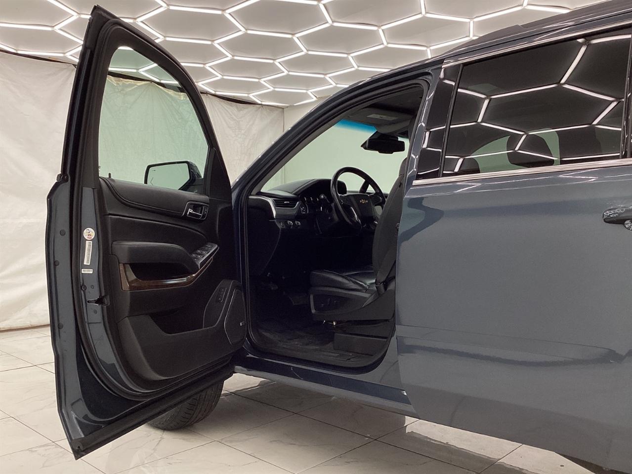 Chevrolet Tahoe 4WD 4dr LT 2020