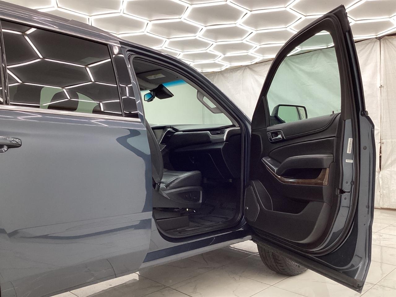 Chevrolet Tahoe 4WD 4dr LT 2020