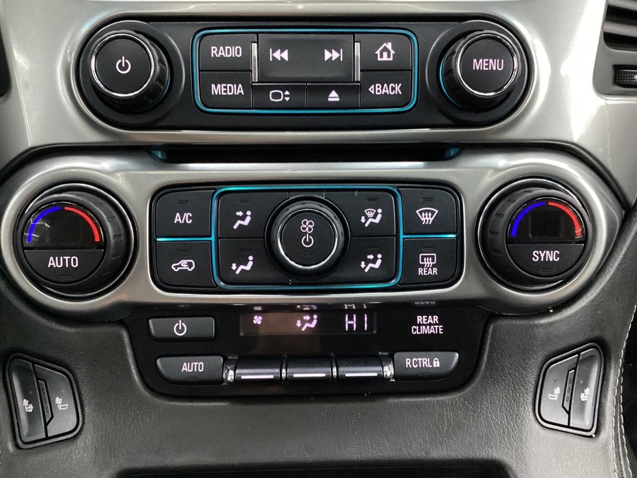 Chevrolet Tahoe 4WD 4dr LT 2020
