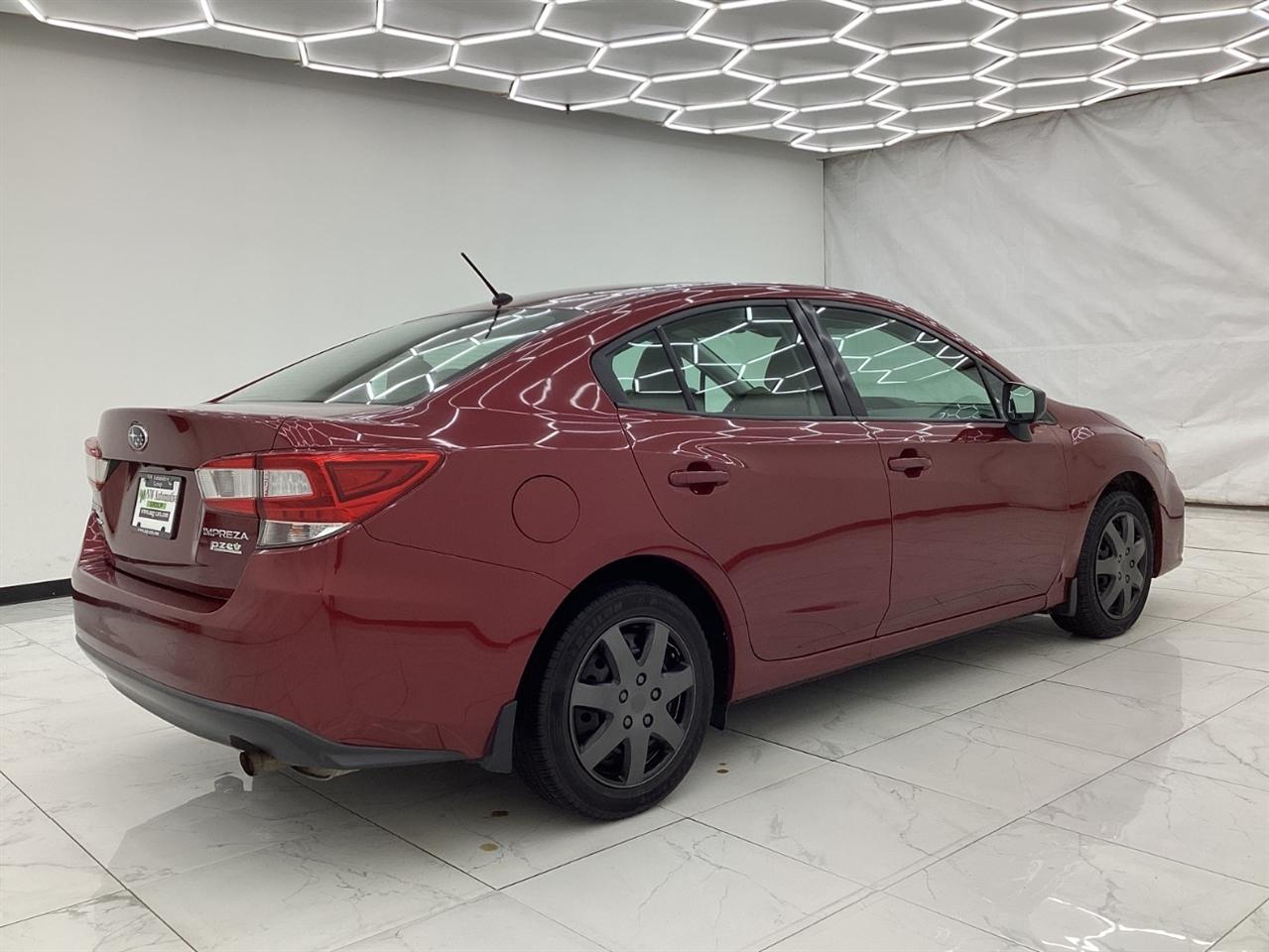 Subaru Impreza 2.0i 4-door CVT 2017
